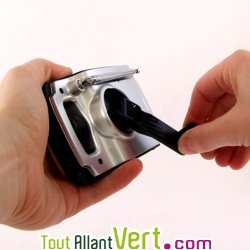 Radio r�veil lampe solaire et dynamo