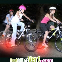 P�dales de v�lo lumineuses sans piles Pedalite