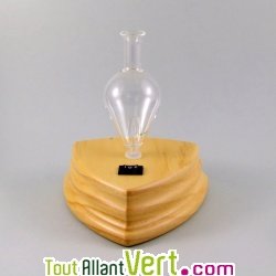 Diffuseur d\'huiles essentielles Pranarom socle en bois clair triangulaire avec minuteur