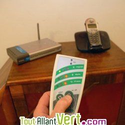 D�tecteur d\'ondes et champs �lectromagn�tiques Grand Public ESI23