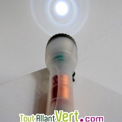 Lampe Torche � Led Faraday �tanche