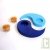 Support de bougies en bois bleu + 2 bougies dans un verre