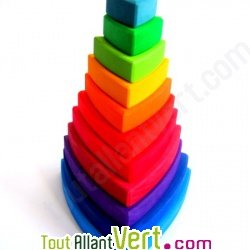 Tour empilable, 11 pi�ces triangulaires, 24 cm