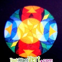 Puzzle cr�atif Mandala Rosace Multi Arc-en-ciel magn�tique