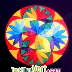 Puzzle cr�atif Mandala Rosace Arc-en-ciel magn�tique