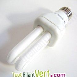 Ampoule Droite Fluocompacte 9W eq. 45W embase E27 400 lm