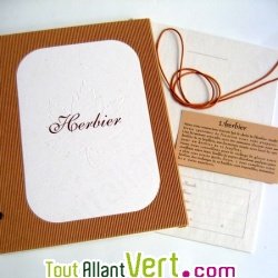 Herbier recycl� 29x24cm 15 feuillets