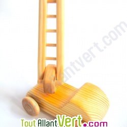 Camion pompier en bois 13x6 cm