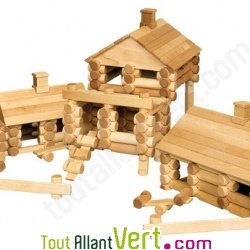 Kit de construction Grand Village en bois FSC 222 pi�ces Varis