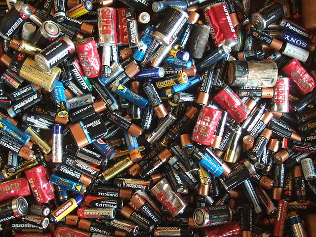 Quels types de piles et batteries existe-t-il ?