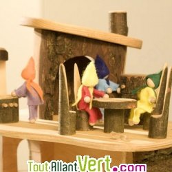 Petite Maison d\'elfs en bois  35x30x40cm