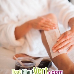 Cire orientale biologique + spatule + 12 bandes, Acorelle