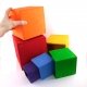 Cube empilable color� en bois, 65cm