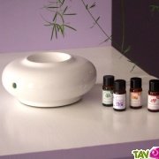 Diffuseur blanc + 1 huiles essentielle bio 15ml, Santessance