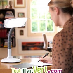 Lampe de bureau de luminoth�rapie avec variateur, Lumie Desklamp 2