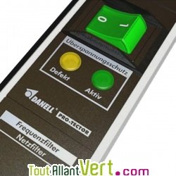 Multiprise blind�e 9 prises avec interrupteur bipolaire Danell