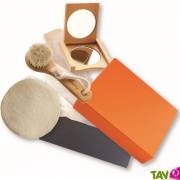 Coffret soin du visage avec brosse, disque  dmaquiller et miroir