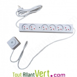 Multiprise 6 prises dont 2 permanentes et 4 par interrupteur d�port�