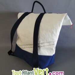 Grand sac � dos en voile de bateau recycl�, 42 cm