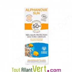 Cr�me solaire teint�e claire visage peaux sensibles, indice 50+, sans filtres chimiques, tube de 50g