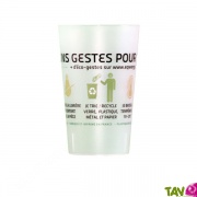 Gobelet en plastique recycl - mes bons gestes pour la plante