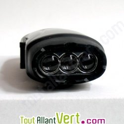 Mousqueton Lampe Torche � Dynamo 3 Leds + chargeur GSM Nokia