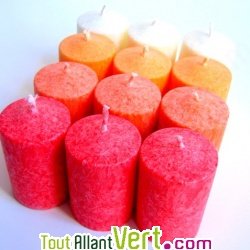 Lot de 12 bougies mini-cylindres en st�arine v�g�tale 4 coloris
