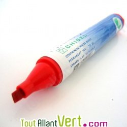 Marqueur permanent rouge biseaut�, alcool