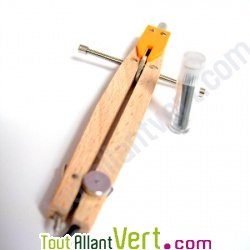 Compas r�glable en bois naturel non trait� 16cm