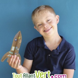 Kit 4 fus�es � assembler et � d�corer de ses stickers extraterrestres