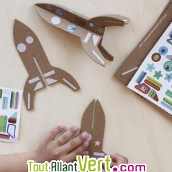 Kit 4 fus�es � assembler et � d�corer de ses stickers extraterrestres